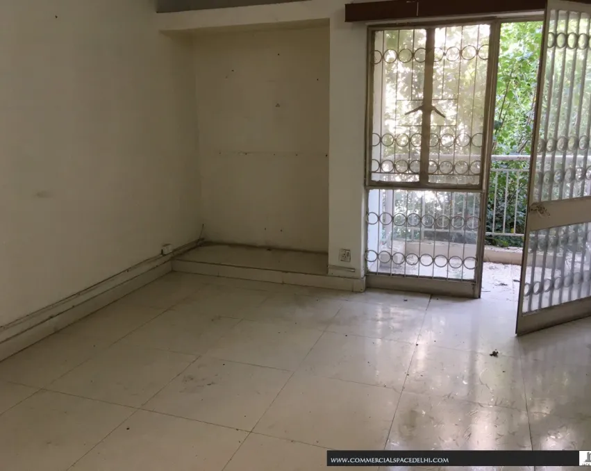 VASANT KUNJ D7 DDA FLAT 3BHK SALE